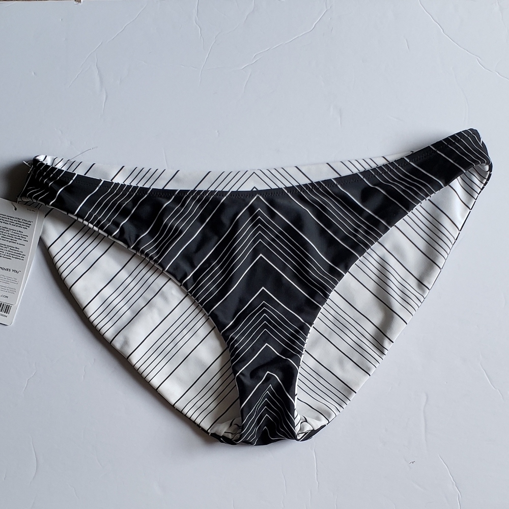 Athleta NWT Chevron Reversible Bikini Bottom